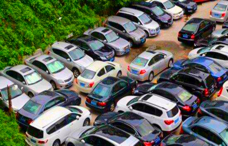 圖1.1  停車難現象.jpg